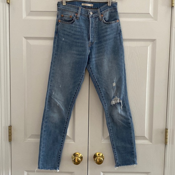 Levi's Denim - Levi’s Wedgie Skinny Jean Medium Distressed Wash